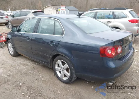 2009 Volkswagen Jetta Se/Sel from USA, damaged, VIN 3VWRZ71KX9M022259